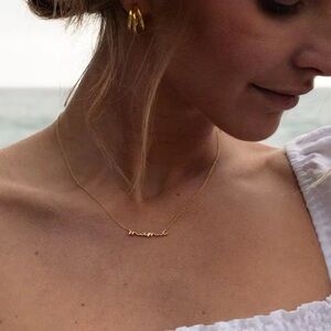 New Gold 'mama' Necklace Stainless Steel Gold Plated 18K Dainty Minimalistic